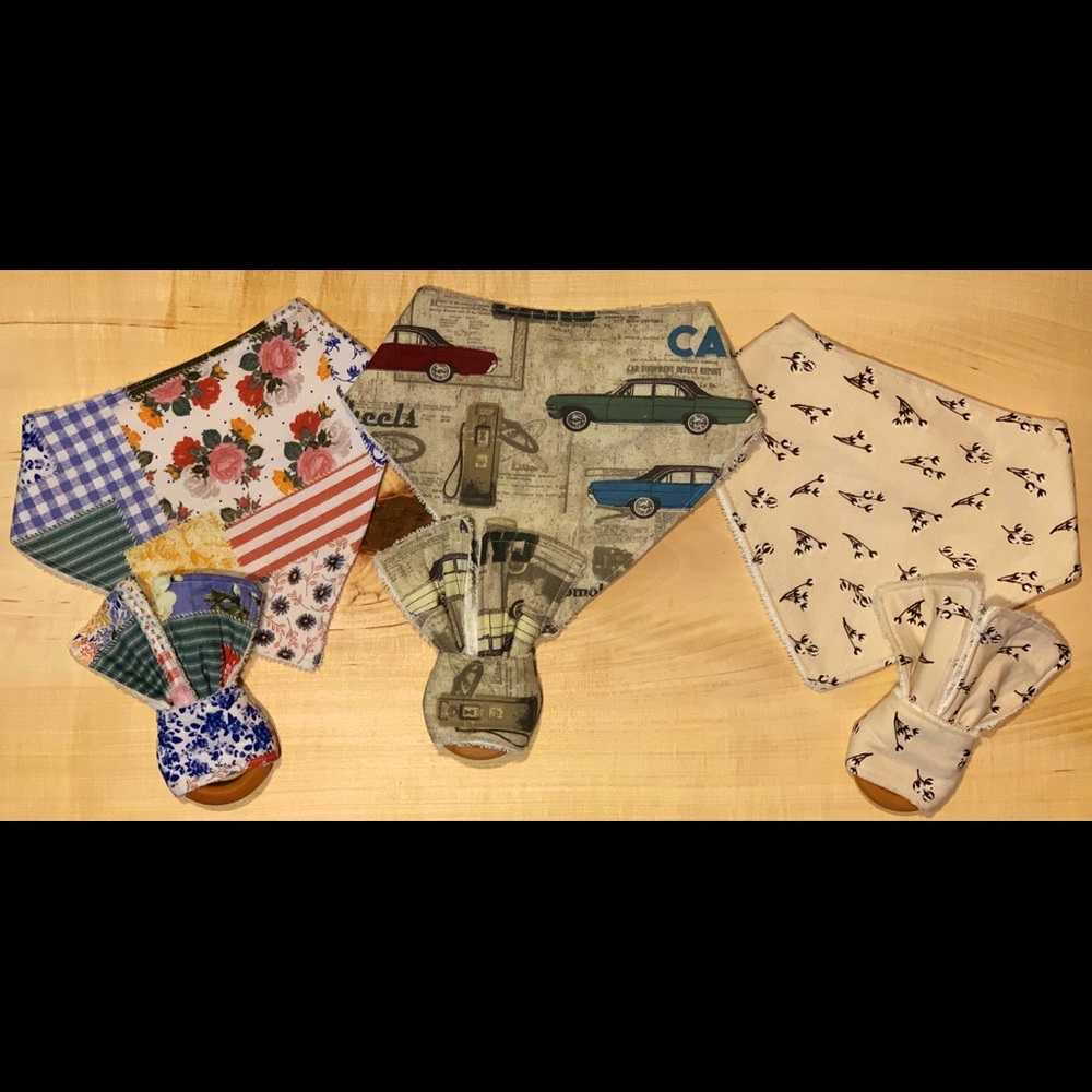 Rustic bibs and teethers